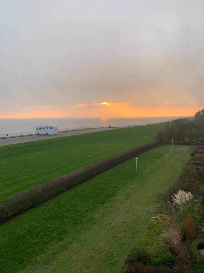 Studio mit Meerblick und großer Loggia - Direktzugang zur Nordsee Wilhelmshaven Exterior foto
