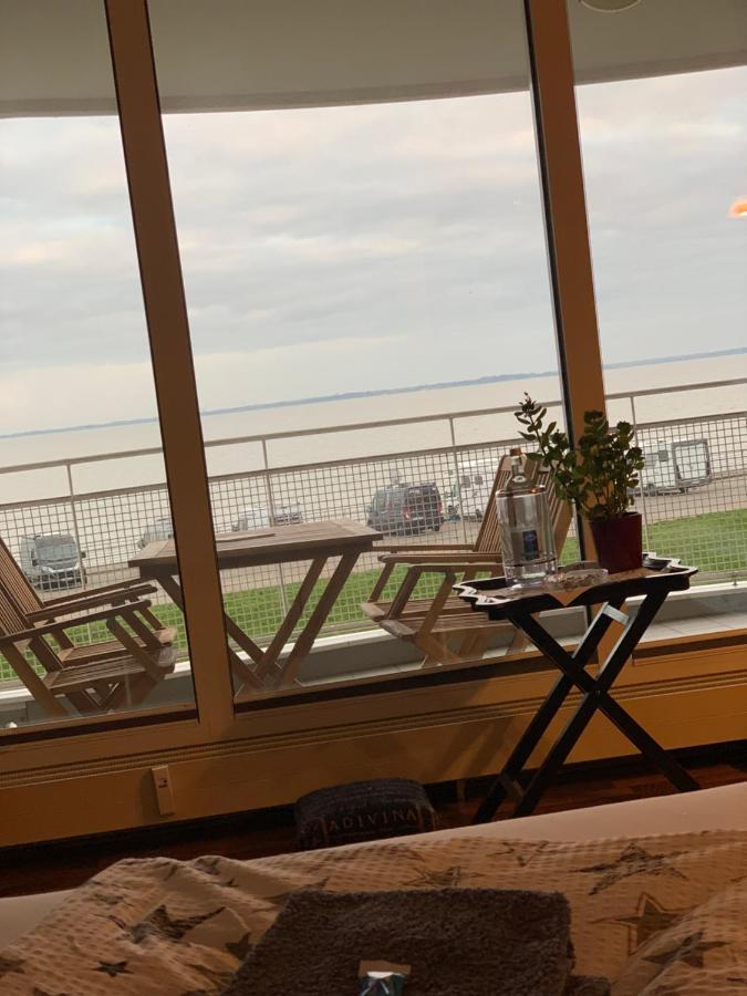Studio mit Meerblick und großer Loggia - Direktzugang zur Nordsee Wilhelmshaven Exterior foto
