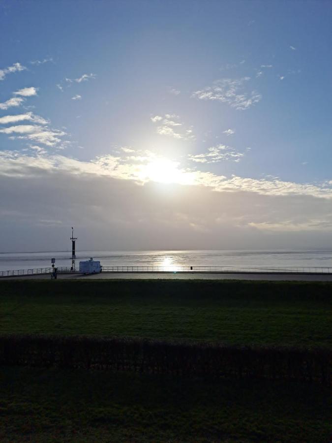 Studio mit Meerblick und großer Loggia - Direktzugang zur Nordsee Wilhelmshaven Exterior foto